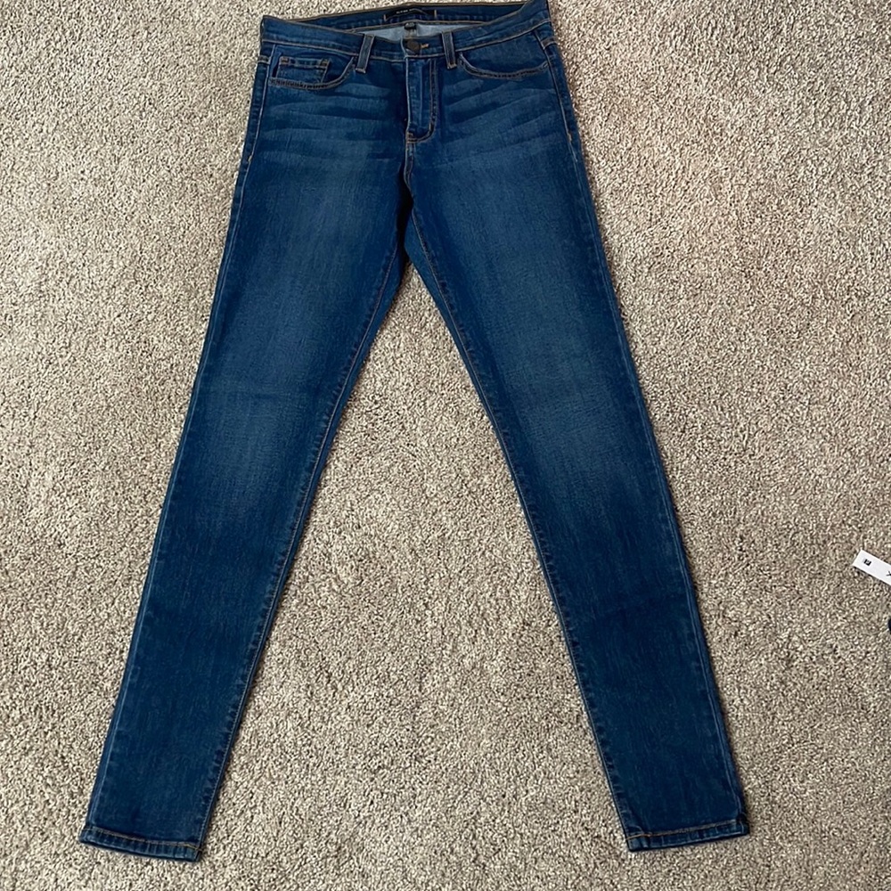 Cute clean skinny jeans